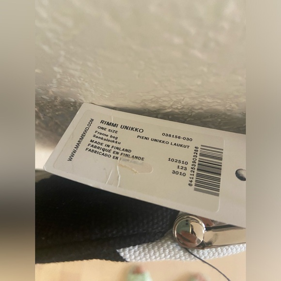 Marimekko Unikko Black Rimmi Purse Bag - Picture 6 of 6